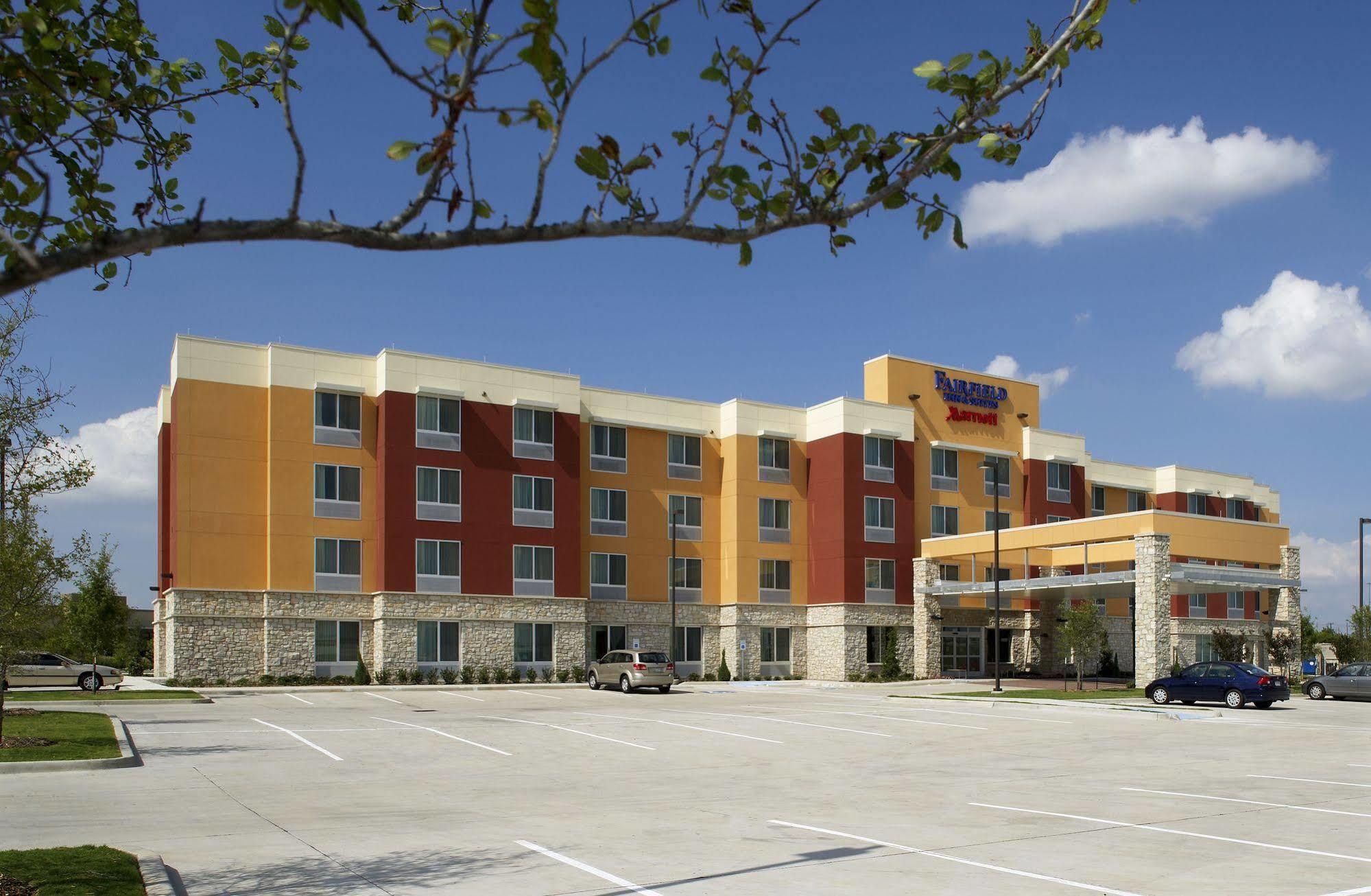 Fairfield Inn & Suites By Marriott Dallas Plano The Colony Eksteriør bilde
